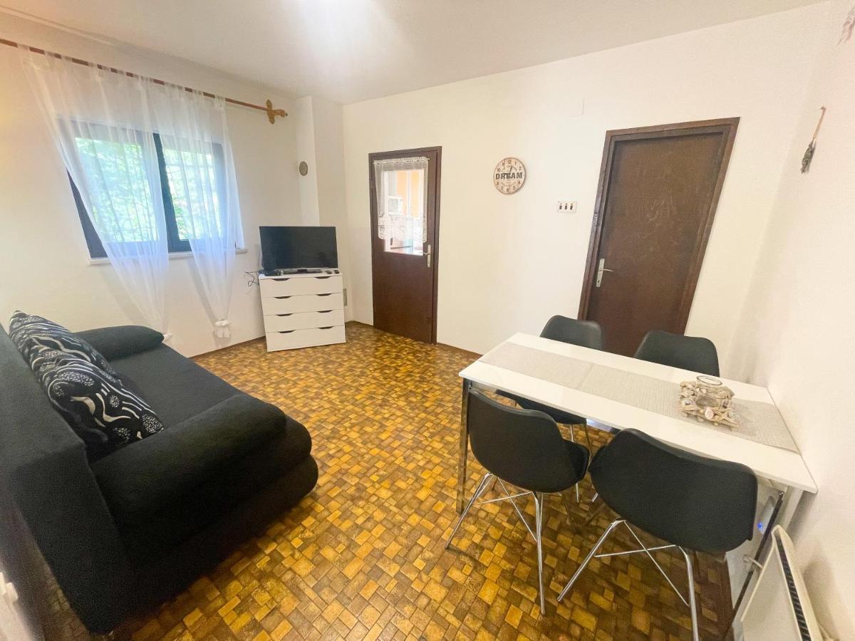 Apartmani Irena Ядраново Экстерьер фото